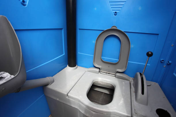 Best Porta potty delivery and setup  in Loretto, TN